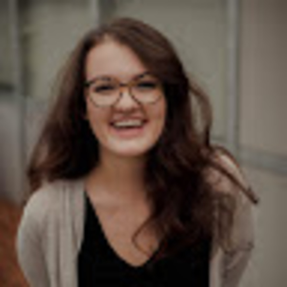 Meet your Posher, Lauren